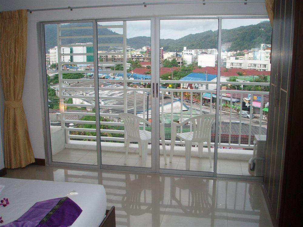 Soleluna Hotel Patong Exterior photo